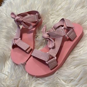 Pink Gingham Bow Velcro Platform Sandals 6